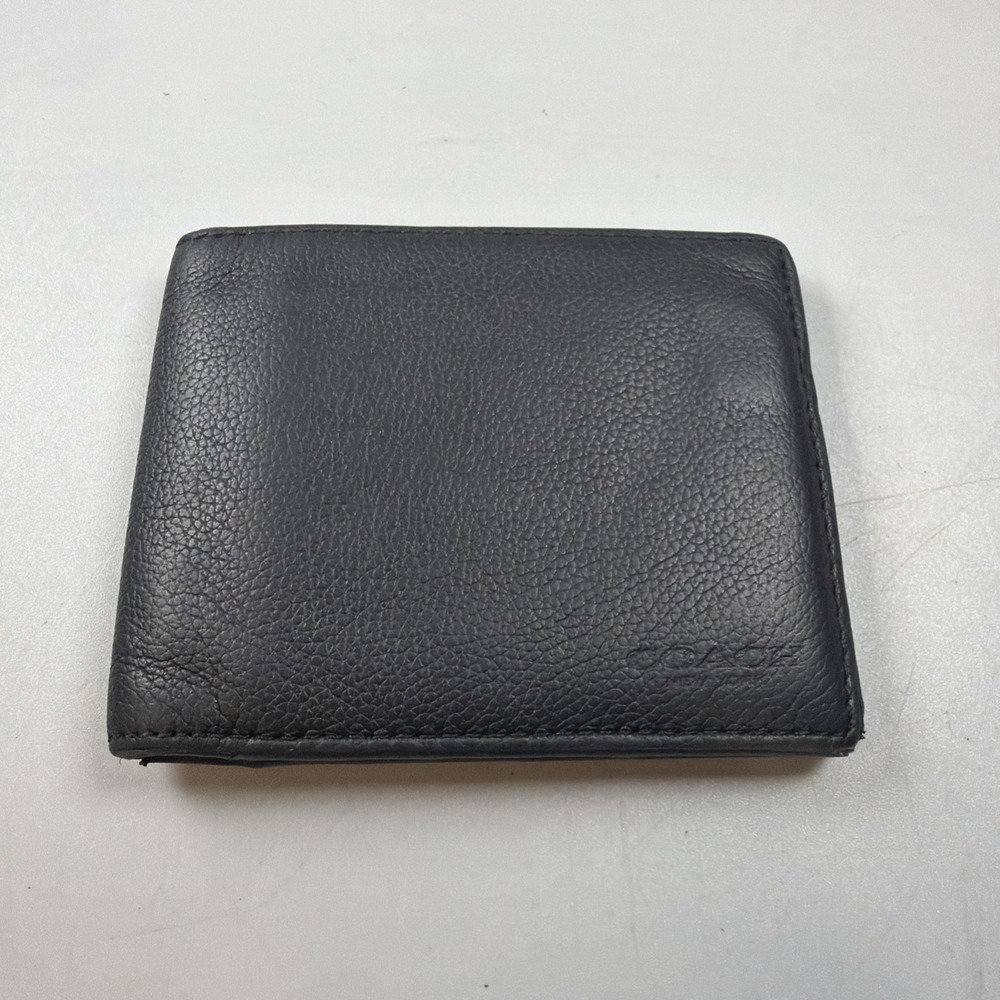 COACH Men's Bifold Black Pebble Leather Wallet